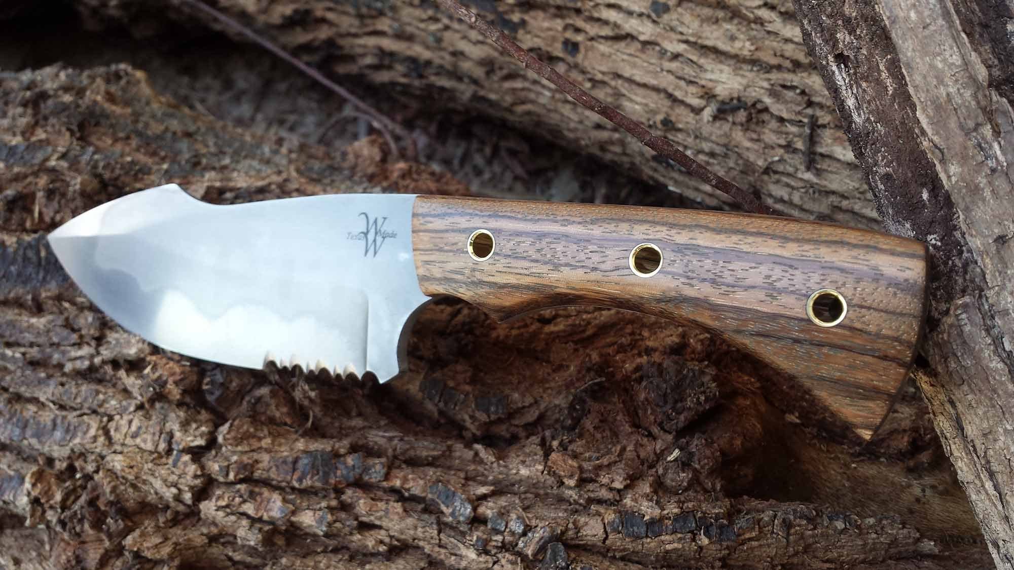 Le fameux couteau bushcraft - ForgeOrigine