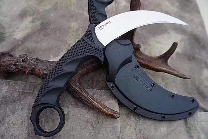 Karambit Self-Defense - ForgeOrigine
