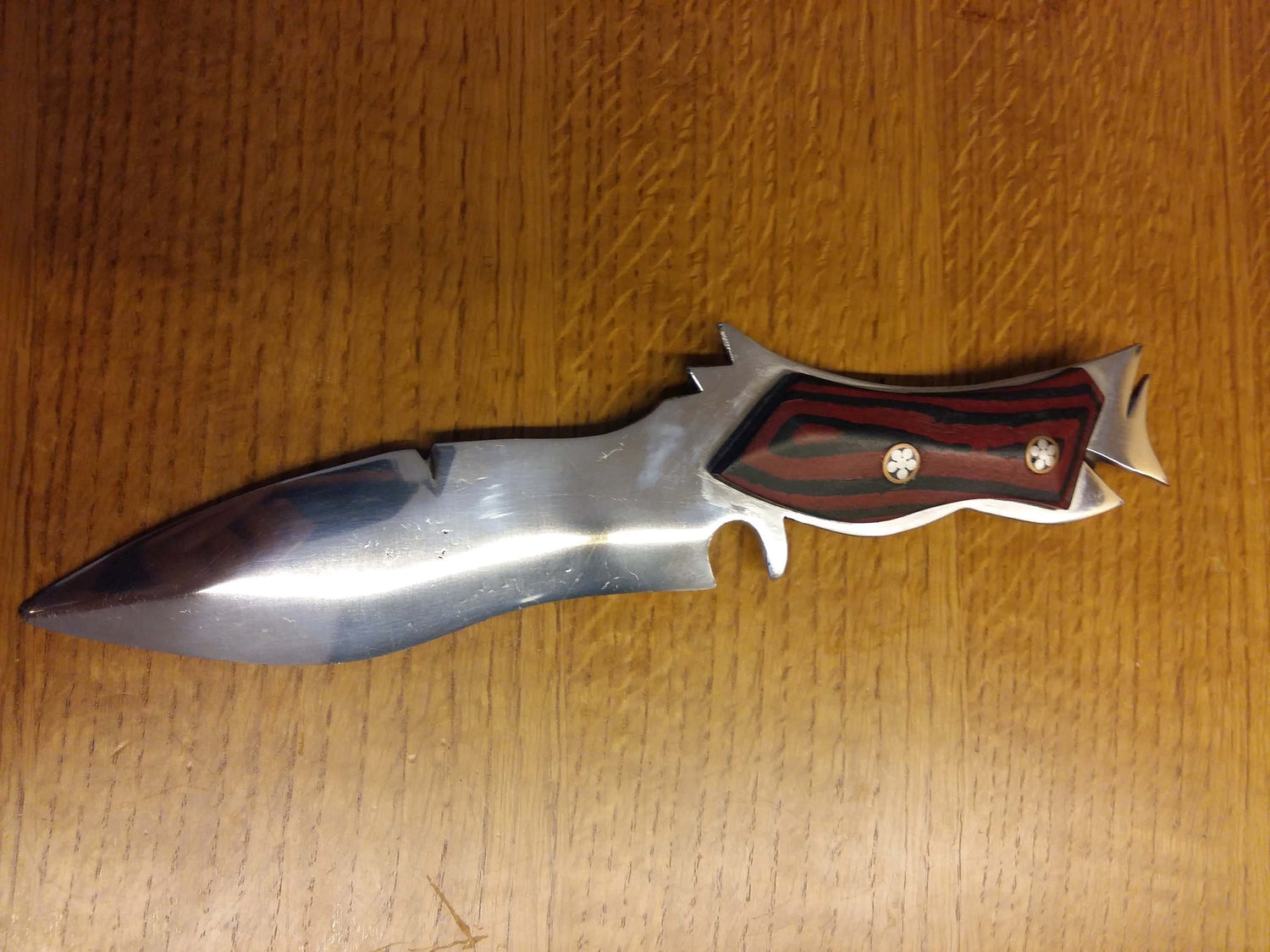 Fabrication d'un manche de couteau en micarta. - ForgeOrigine