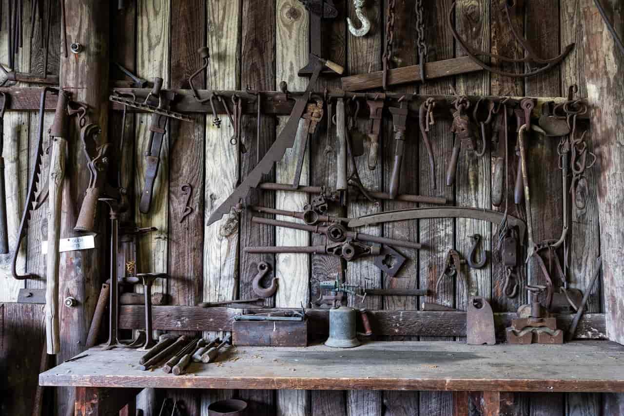 Les types d’établi pour travailler - ForgeOrigine