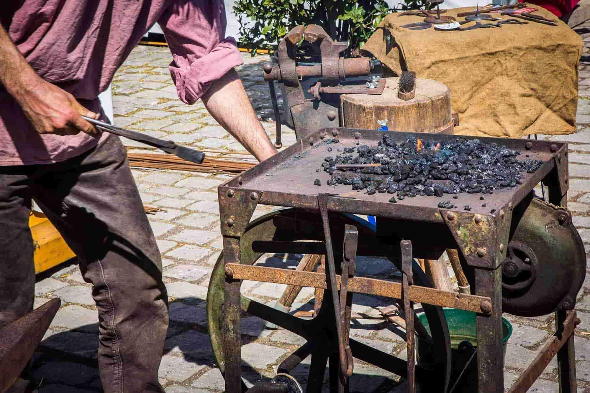 Forge Table Table de forge - ForgeOrigine