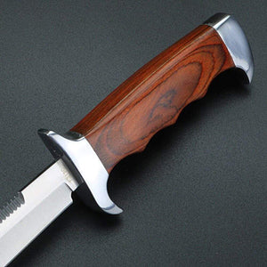 Couteau de chasse court dentelé - ForgeOrigine