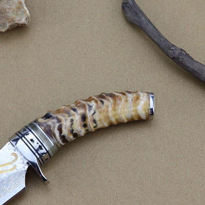 Couteau de chasse damas avec étui en cuir - ForgeOrigine