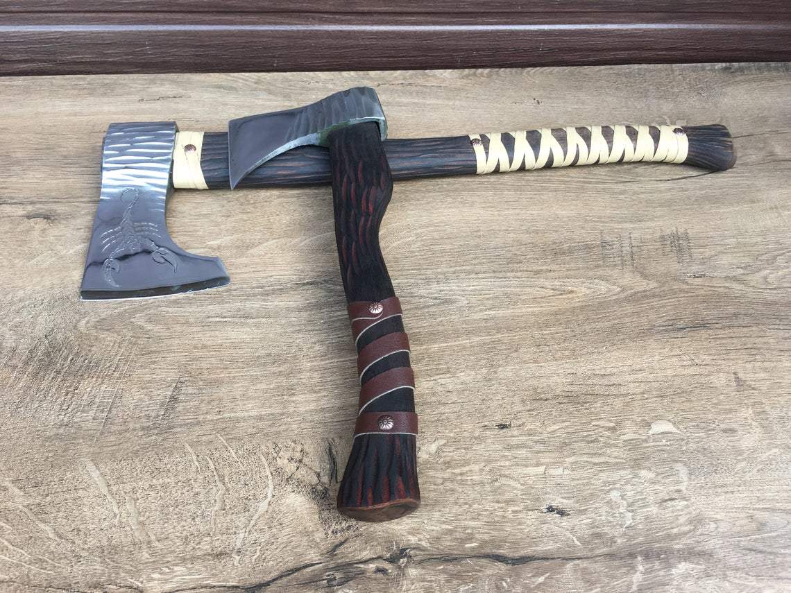 Hache scorpion - ForgeOrigine